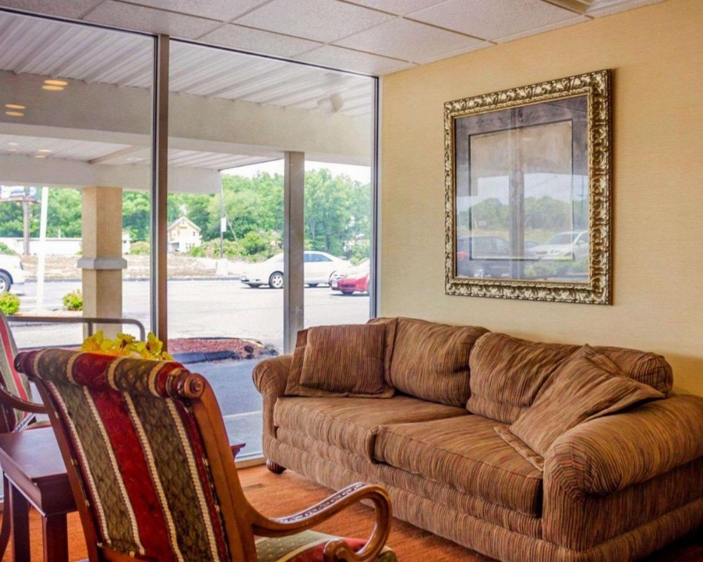 Quality Inn Waterbury Image 20