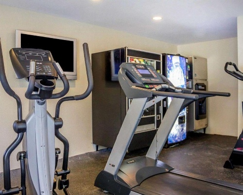 Quality Inn Waterbury image 26